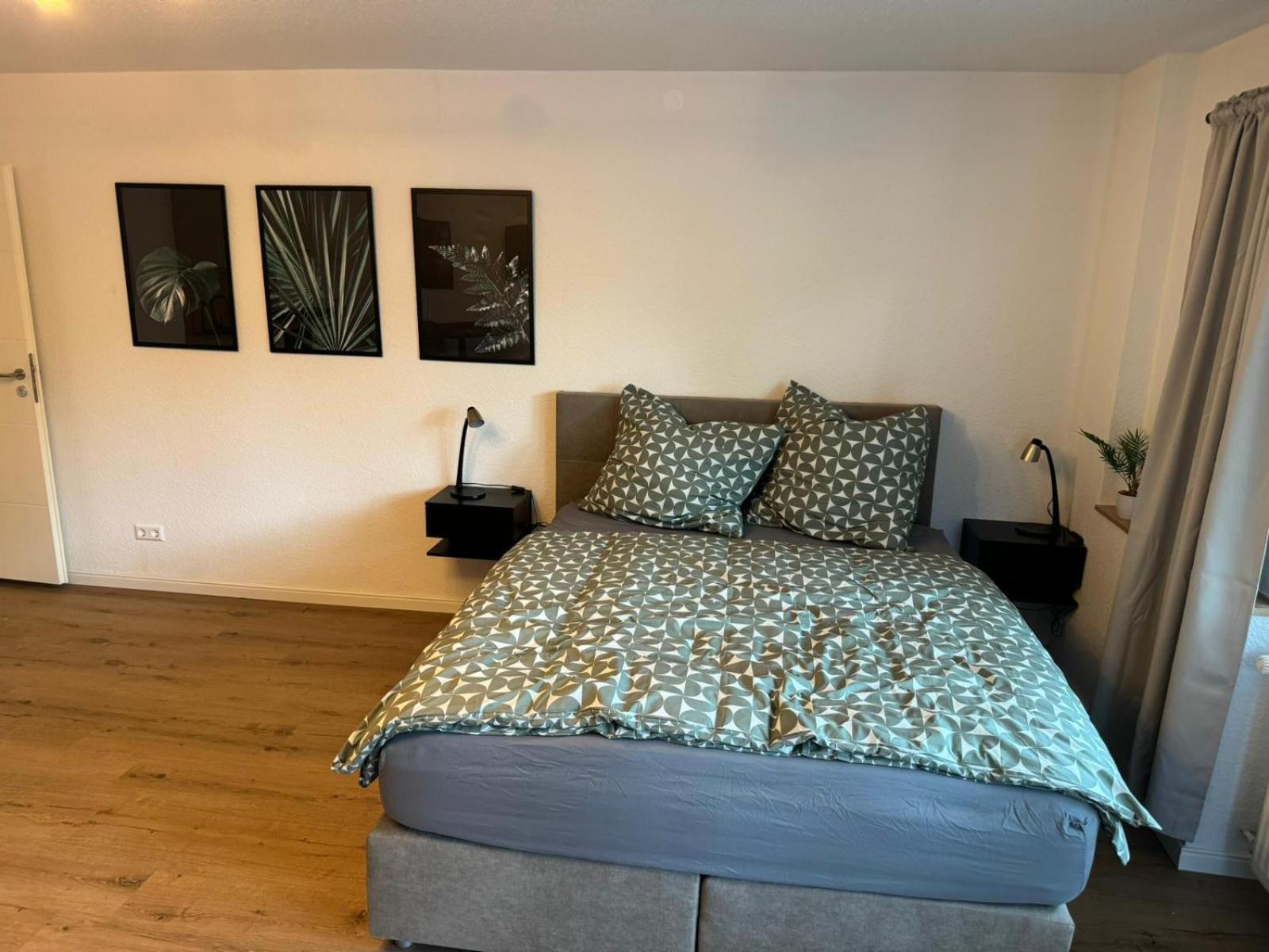 Studio Zimmer In Innenstadt Karlsruhe Eksteriør bilde