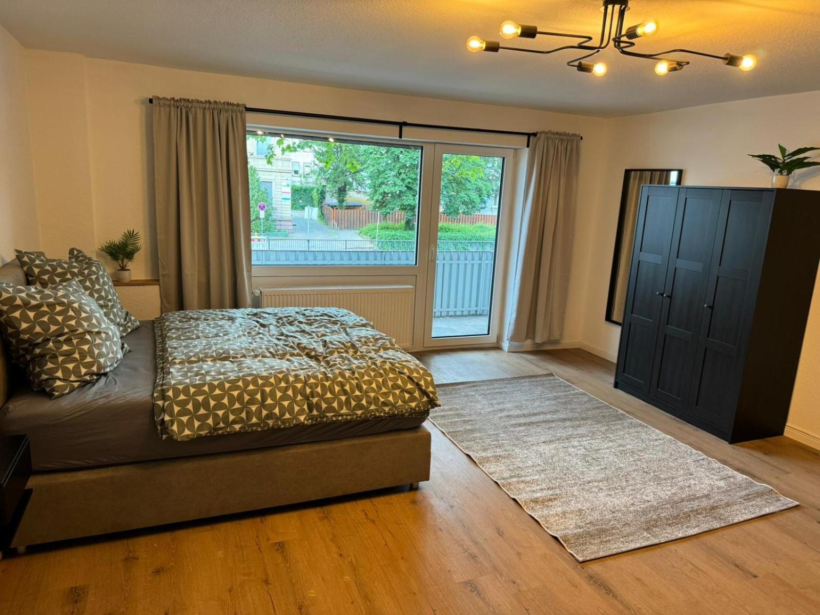 Studio Zimmer In Innenstadt Karlsruhe Eksteriør bilde